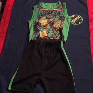 Nickelodeon infant ninja turtle shorts  set